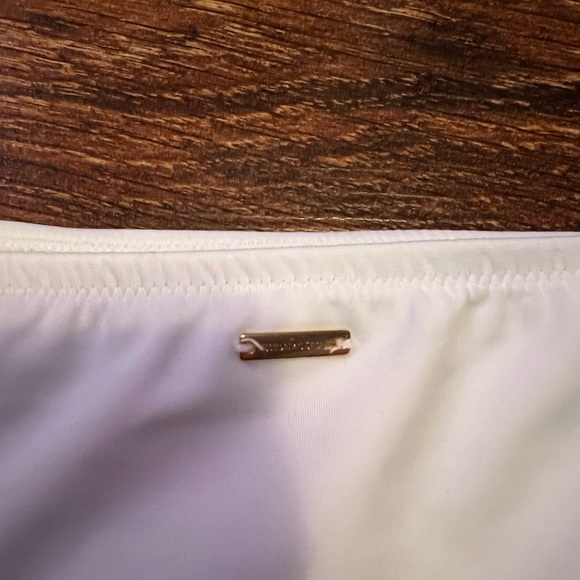 Bikini Bottom - Picture 5 of 5